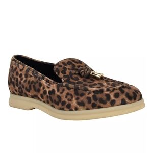 NEW Guess Aryana Leopard Print Loafers with Gold Accent